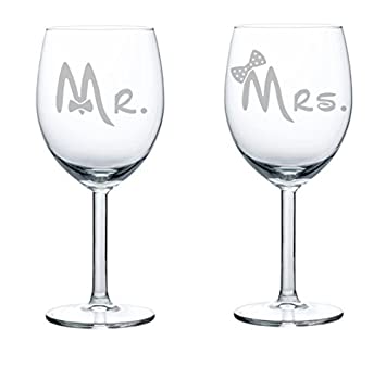Set of 2 Wine Glasses Wedding Married Couple Mr. Mrs. Bows (10 oz),MIP