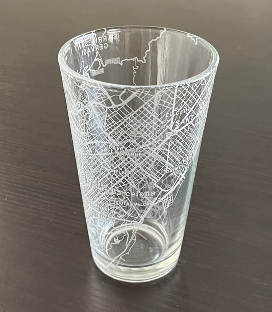 16 oz Pint Beer Glass Urban City Map Barcelona, Spain