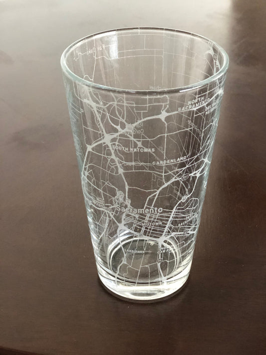 16 oz Pint Beer Glass Urban City Map Sacramento, CA