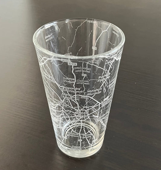 16 oz Pint Beer Glass Urban City Map Moscow, Russia